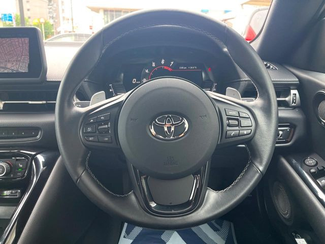 �y�����v�����X�e�A�����O�z�㎿�Ȋv���g�p���邱�ƂŁA��ɂ����������݂ƂĂ��^�]���₷���n���h���ł���