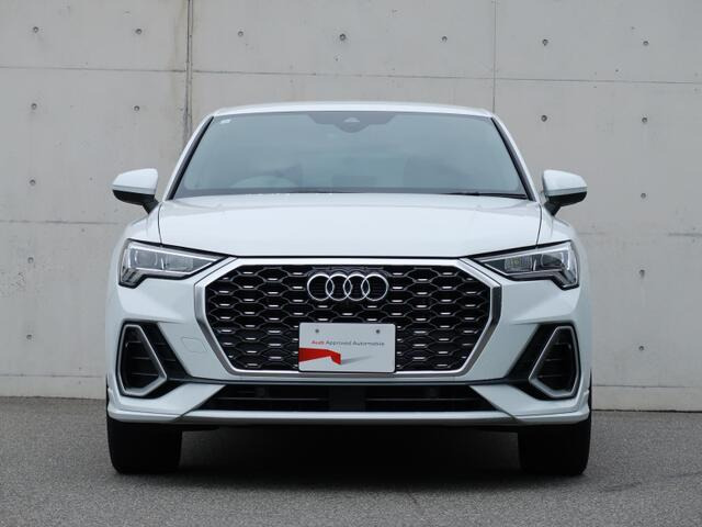 Q3