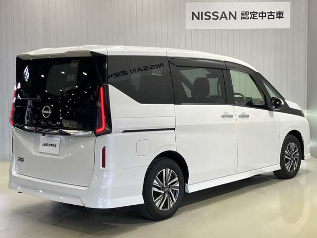 セレナ2.0 ハイウェイスターV