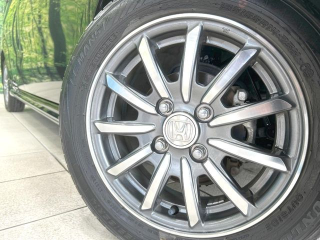 �y����14�C���`�A���~�z�C�[���z�O�ςɃ}�b�`���������A���~�z�C�[���𑕒����Ă���܂��B�e��ЊO�A���~�z�C�[����A�X�^�b�h���X�^�C�����戵�����Ă���܂��B���񂲑��k����������
