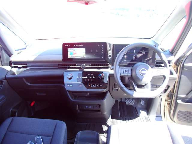 セレナ1.4 e-POWER ハイウェイスターV