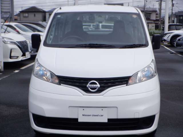 NV200バネットバン1.6 VX
