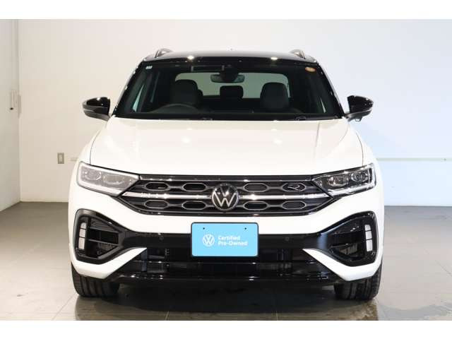 T-RocR ブラック スタイル パフォーマンス 4WD