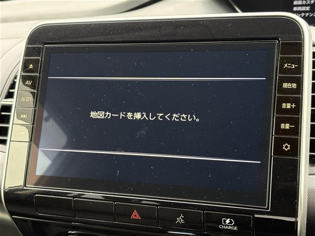 セレナ1.2 e-POWER XV