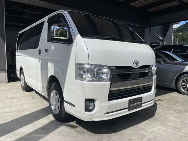 ハイエースバン