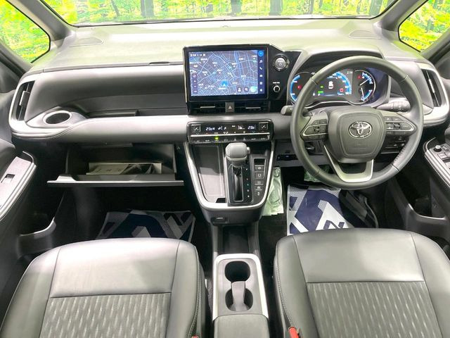 ノア1.8 ハイブリッド S-Z