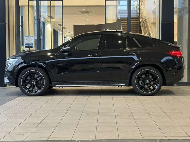 GLEクーペ450 d 4マチック スポーツ ナイト エディション (ISG) 4WD