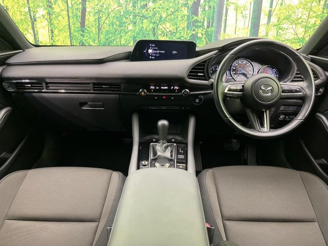 MAZDA3ファストバック1.5 15S ツーリング