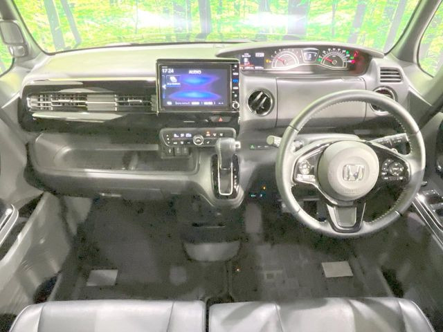 N-BOXカスタムL ターボ