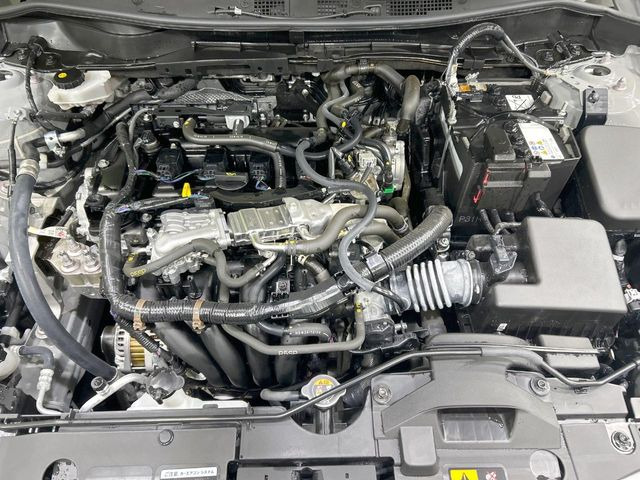 親切・丁寧な専門メカニックスタッフが応対!・車検・点検整備・事故等の修理などアフターサービスも安心。お車のカスタマイズもネクステージのサービススタッフまでご相談ください!