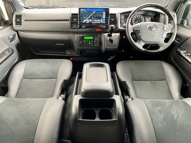 ハイエースバン2.8 スーパーGL ダークプライムII ロング ディーゼル 4WD