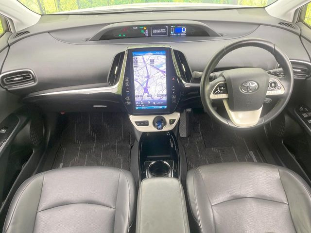 プリウスPHV1.8 A レザーパッケージ