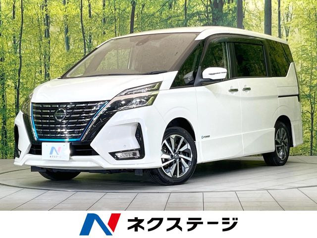 セレナ1.2 e-POWER ハイウェイスターV