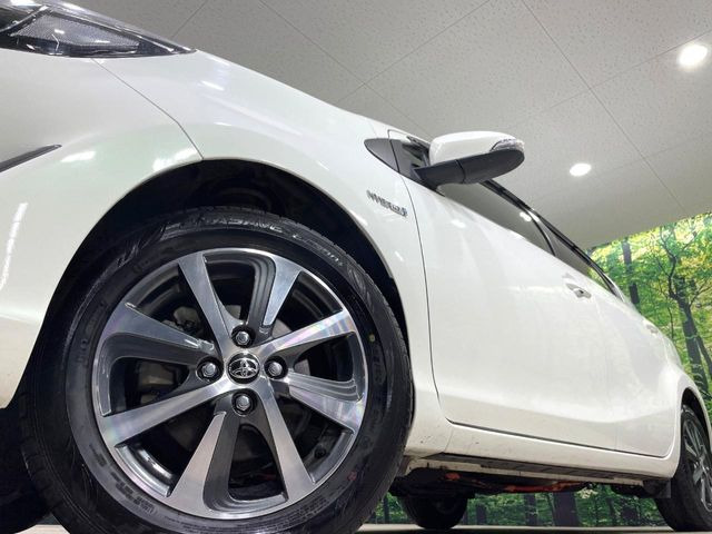 �y����15�C���`�A���~�z�C�[���z�O�ςɃ}�b�`���������A���~�z�C�[���𑕒����Ă���܂��B�e��ЊO�A���~�z�C�[����A�X�^�b�h���X�^�C�����戵�����Ă���܂��B���񂲑��k����������