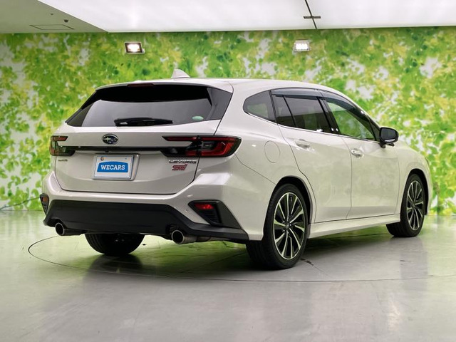 レヴォーグ1.8 STI スポーツ EX 4WD