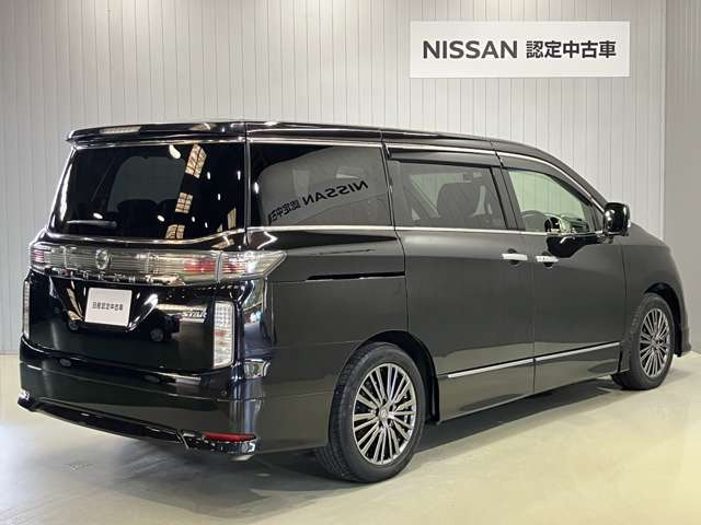エルグランド2.5 250ハイウェイスターS アーバンクロム
