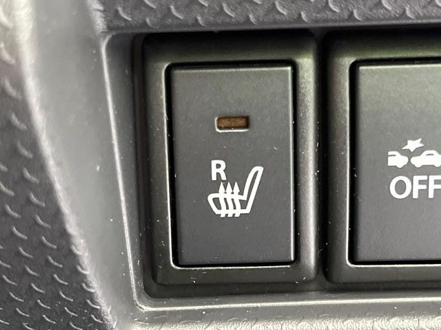【前席シートヒーター】寒い日に重宝するシートヒーター!エアコンより早く温まってくれるので寒がりの人も安心ですね♪エアコンの温風は乾燥するから苦手、という方にもをおすすめです。