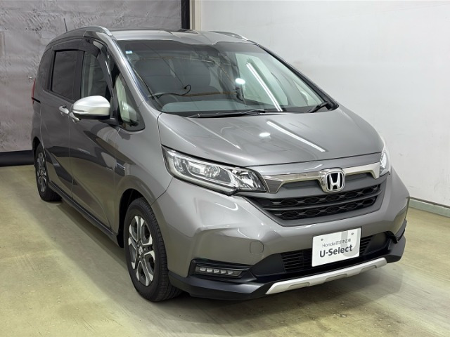 フリード1.5 ハイブリッド クロスター ホンダセンシング