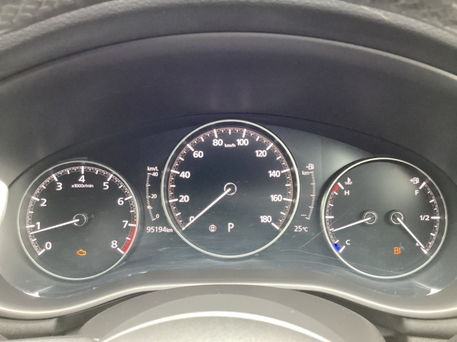 MAZDA3ファストバック2.0 20S Lパッケージ