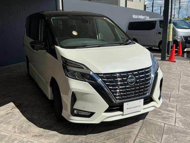 セレナ2.0 ハイウェイスターV