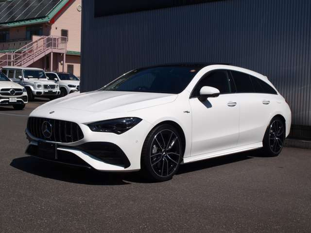 CLAシューティングブレークAMG CLA 35 4マチック 4WD