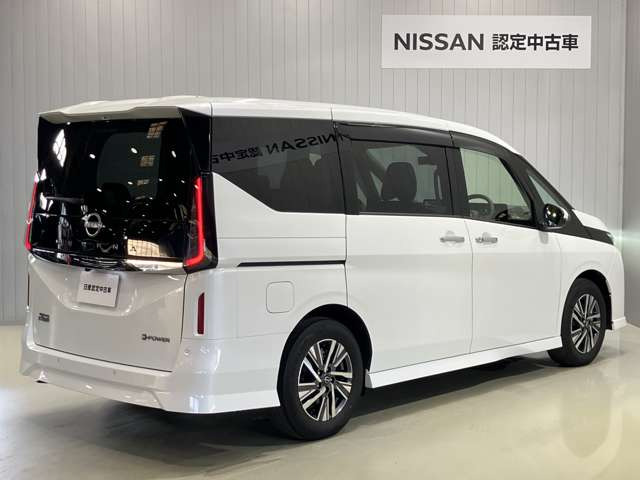セレナ1.4 e-POWER ハイウェイスターV