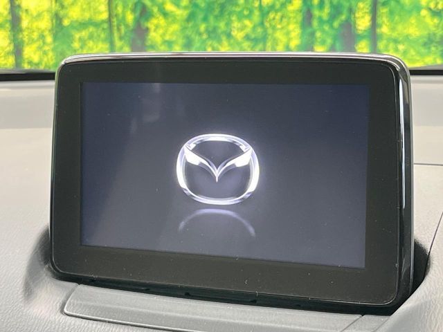 MAZDA21.5 XD ホワイト コンフォート