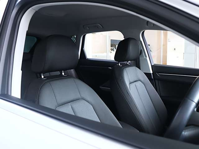 Q335 TFSI アドバンスド