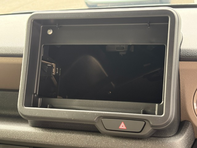 N-BOXジョイ モノトーン