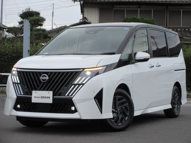 セレナ1.4 e-POWER ハイウェイスターV