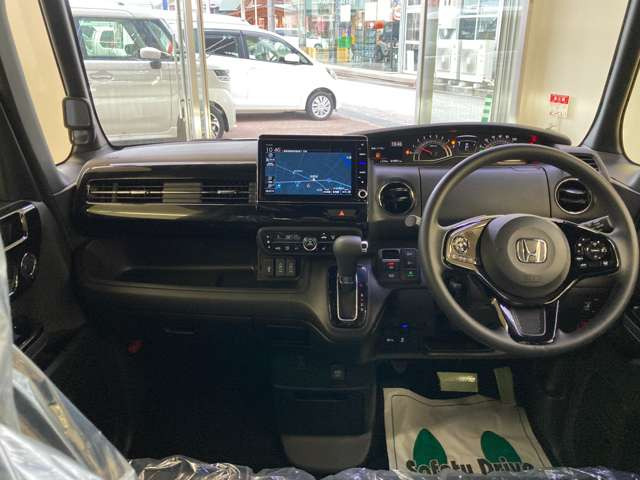 N-BOXカスタムL