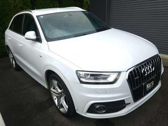 Q32.0 TFSI クワトロ 170PS Sラインパッケージ 4WD