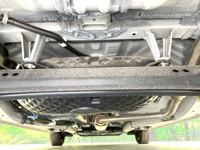 下回りがきれいなうちに、防錆加工の施工がオススメ。降雪地域はもちろん、沿岸部にお住いの方や、趣味でマリン・ウィンタースポーツをされる方にご好評いただいております。