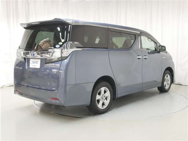 ヴェルファイアハイブリッド 2.5 X E-Four 4WD