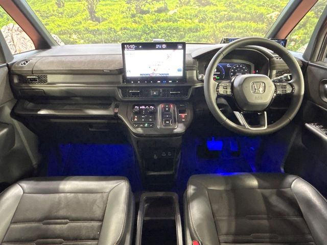 ステップワゴン2.0 e:HEV スパーダ プレミアムライン