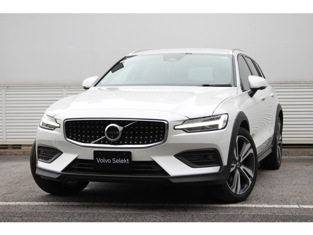 V60クロスカントリーウルトラ B5 AWD 4WD