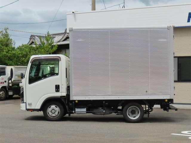 エルフ