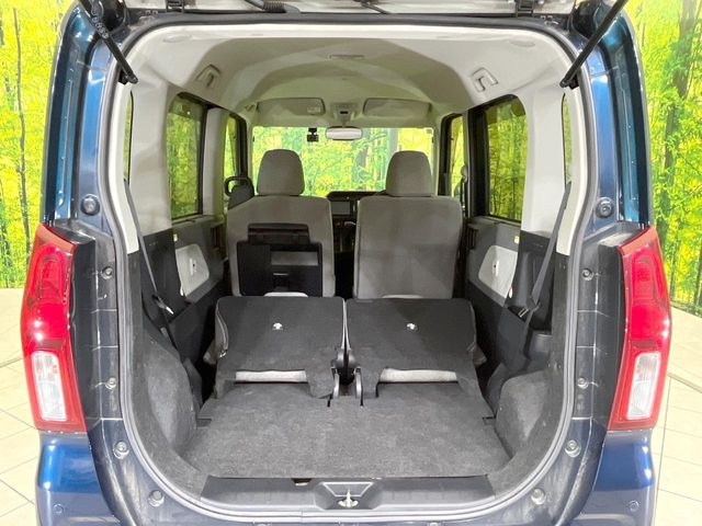普段のお買い物や通勤、送迎等に十分な荷室スペースを確保しております。セカンドシートを倒すと、大きな荷物の積載も可能です♪