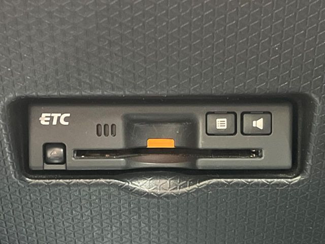 【ETC】高速道路の料金所をストレスなく通過!話題のスポットやサービスエリアに多い「スマートIC」利用時は必須のアイテムです。当店でセットアップを実施、ご納車当日からすぐにご利用いただけます!