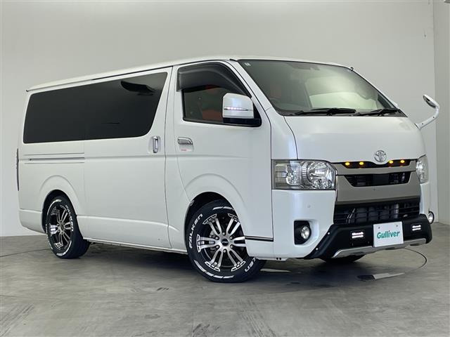 ハイエースバン