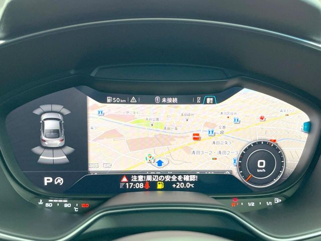 ●バーチャルコックピット:全体が液晶パネルとなっている先進的なメーターパネル。通常のスピードメーターとしての機能はもちろん、ナビ・オーディオ機能の確認・操作もでき、運転に集中しやすくなっております。