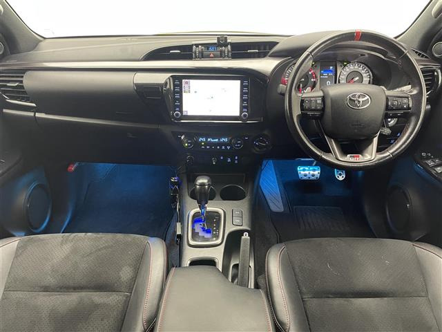 ハイラックス2.4 Z GRスポーツ ディーゼル 4WD
