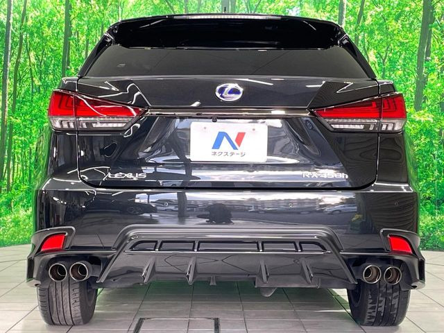 安心の最長10年・走行無制限保証(有償)をご用意。保証内容も充実はもちろん、無料点検&オイル交換や、年中無休の全国・24時間ロードサービスも付帯されておりますのでご安心下さい。