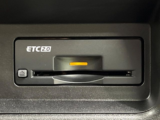 【ETC】高速道路の料金所をストレスなく通過!話題のスポットやサービスエリアに多い「スマートIC」利用時は必須のアイテムです。当店でセットアップを実施、ご納車当日からすぐにご利用いただけます!