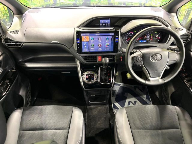 ヴォクシー2.0 ZS 煌III