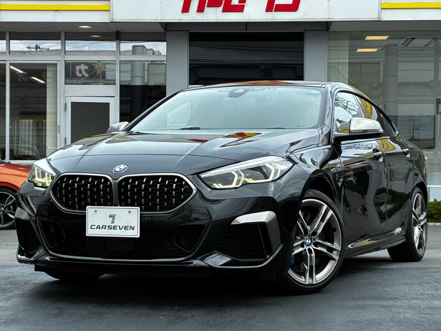 2シリーズグランクーペM235i xドライブ 4WD