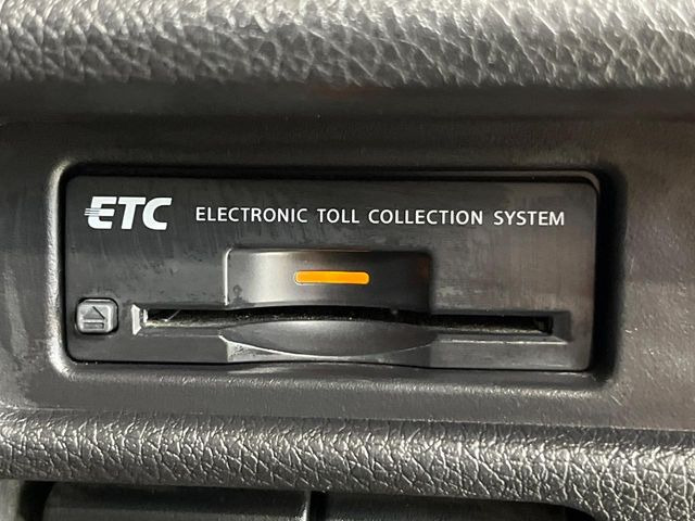 【ETC】高速道路の料金所をストレスなく通過!話題のスポットやサービスエリアに多い「スマートIC」利用時は必須のアイテムです。当店でセットアップを実施、ご納車当日からすぐにご利用いただけます!