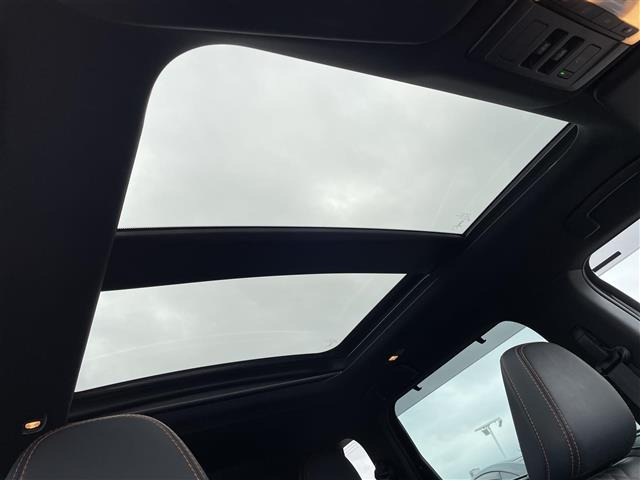 アウトランダーPHEV 2.4 P 4WD