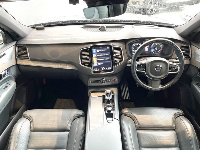 XC90B6 AWD インスクリプション 4WD