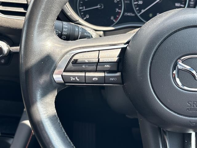 MAZDA3ファストバック1.5 15S レトロスポーツエディション